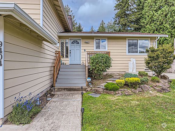 3rd image of 9404 60th Drive NE