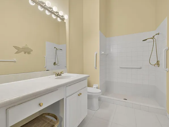 9391 Bridgeport Dr, West Palm Beach, FL 33411