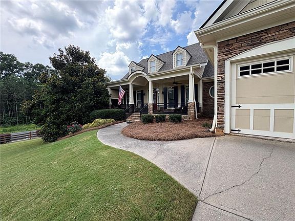 2nd image of 11 Waterstone Dr