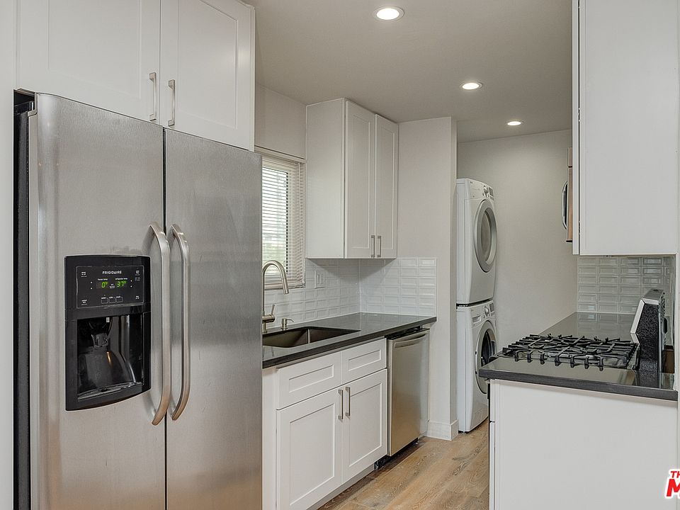 1st image of 2222 S Marvin Ave APT 205