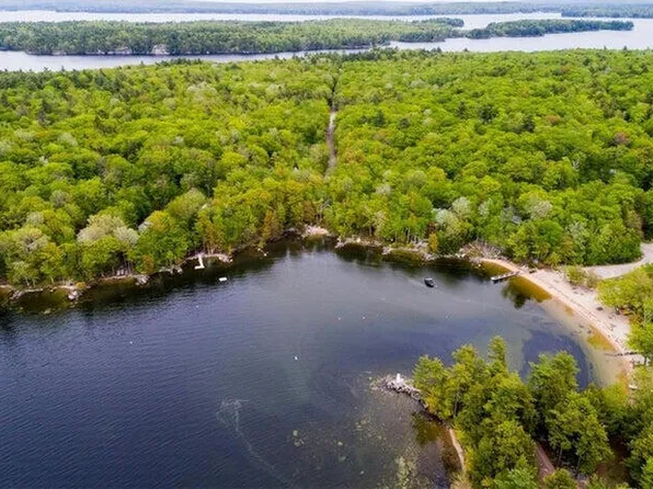 27 North Beach Road, Frye Island, ME 04071