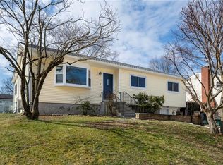 5 Pearse Pl, Beacon, NY 12508