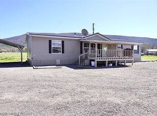 8303 W Harmony Rd, Hartford, AR 72938