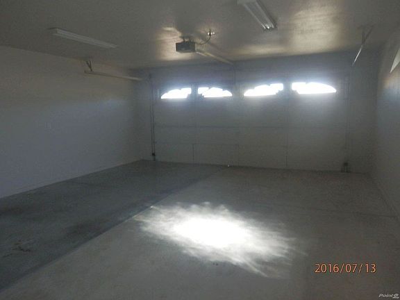 4th image of 3614 Tarpon Dr