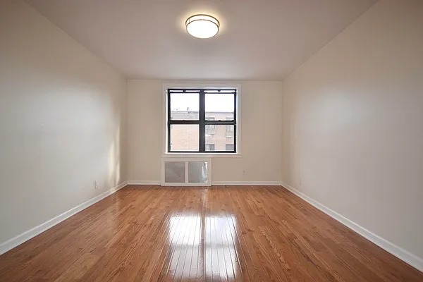 Rented by Silverstein Collection LLC  | media 17