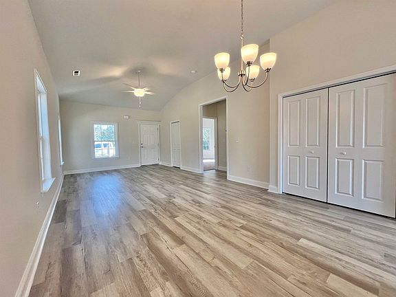 4th image of 1211 Cherry St. Lot 77 - Julia