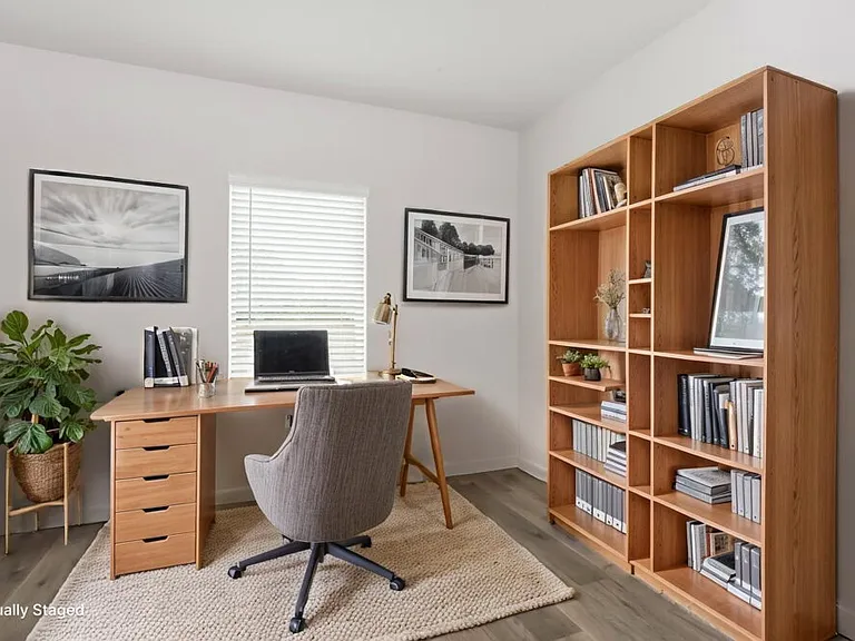 201 Julian Davis Dr — Photo 15