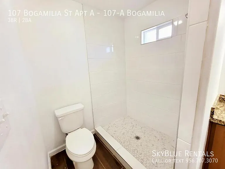 107 Bogamilia St #A — Photo 16