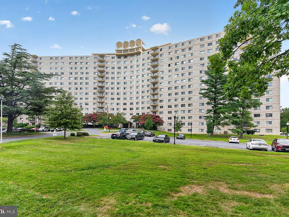 1111 University Blvd W #909-A