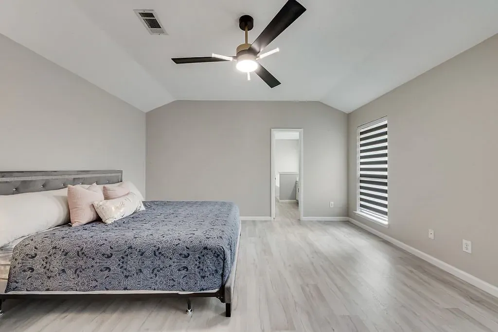 1 bed, 2163 sqft, $1,150 — Photo 3