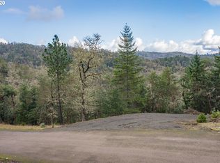 733 Southridge Way #15, Roseburg, OR 97470
