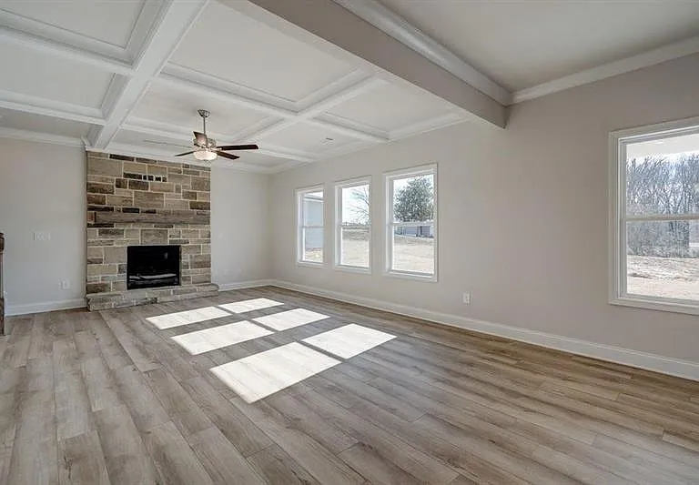 4599 Silver Oak Dr — Photo 2