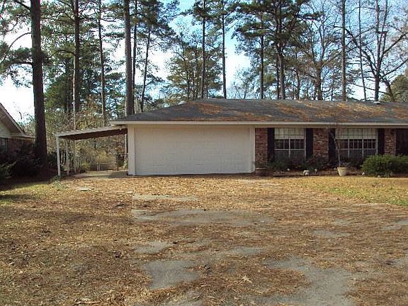 3rd image of 307 Darbonne Dr