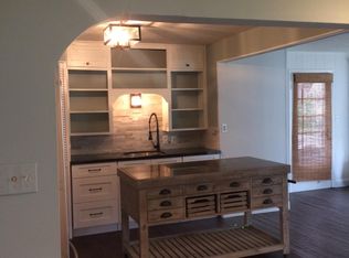 1634 E Cherokee St, Springfield, MO 65804