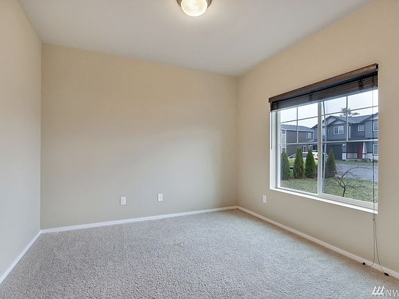 3rd image of 929 81st Street Ct E