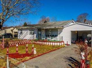 19 Eric Rd, Dartmouth, MA 02747