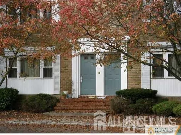 197 Evergreen 6a Rd, Edison, NJ 08837