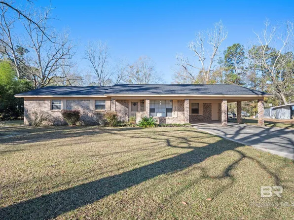 716 S White Ave, Bay Minette, AL 36507