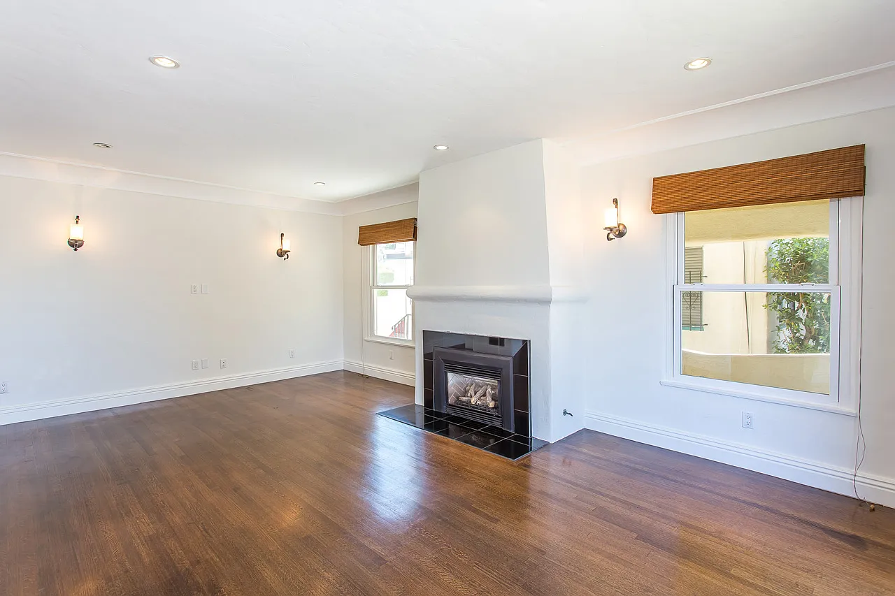 3 bed, 2000 sqft, $6,300 — Photo 4