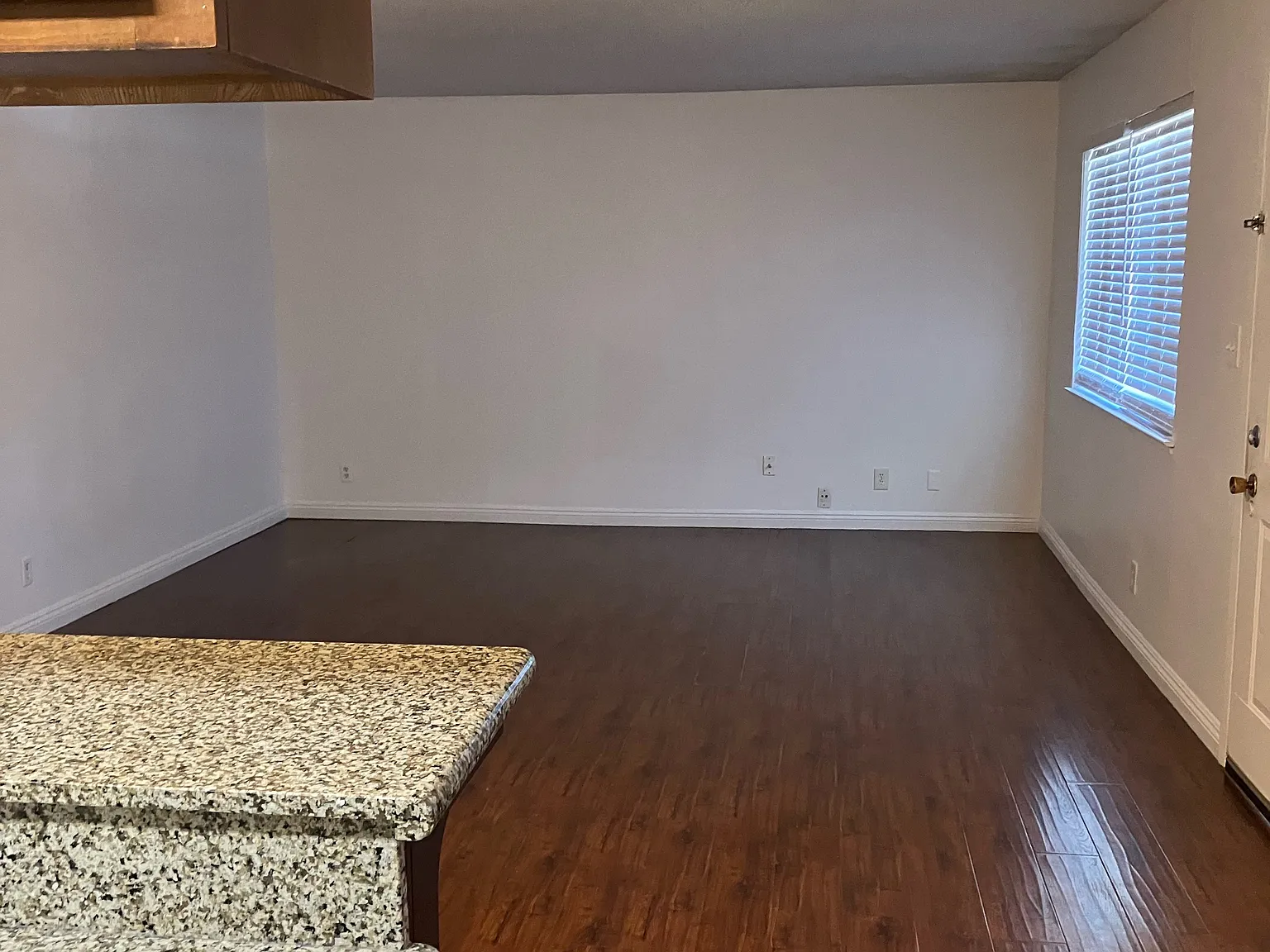 9024 Montoya St — Photo 3