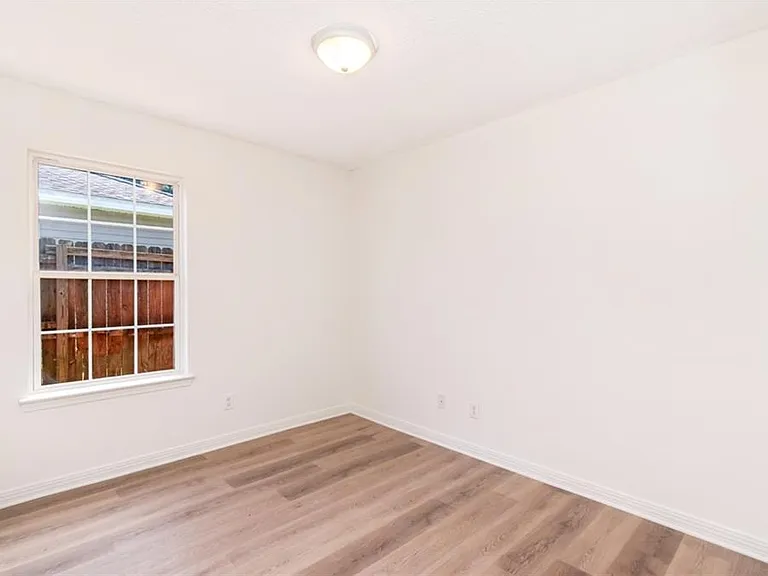 9932 Magnolia Crest Dr W — Photo 19