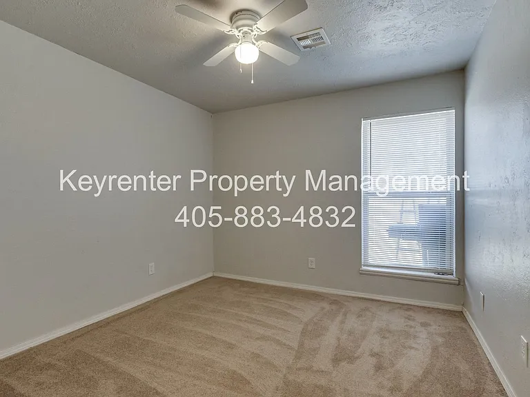 6913 Fawn Canyon Dr — Photo 44