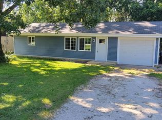4426 S 10th St, Manitowoc, WI 54220