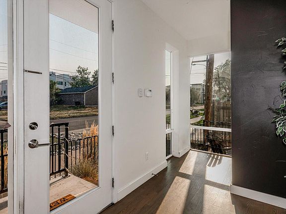 4th image of 3219 W 17th Ave