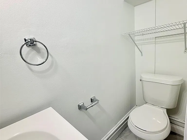 9 Arlington Pl — Photo 14