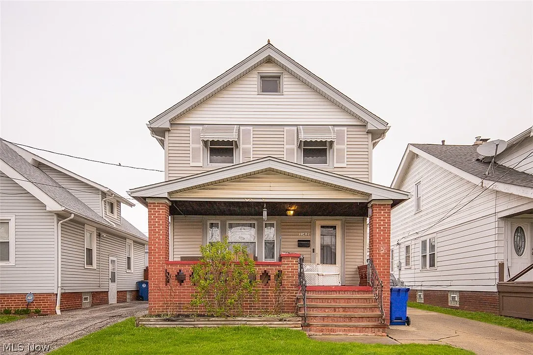 11412 Thrush Ave photo 1