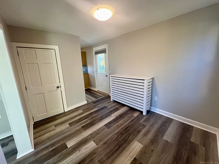 8 Burgeville Ct — Photo 9