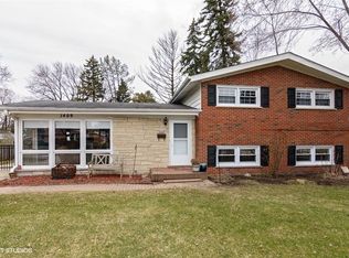 1409 E Euclid Ave, Arlington Heights, IL