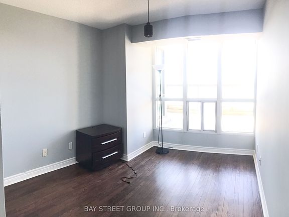 5th image of 509 Beecroft Rd #508