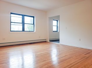 204 North St APT 1B, Jersey City, NJ 07307