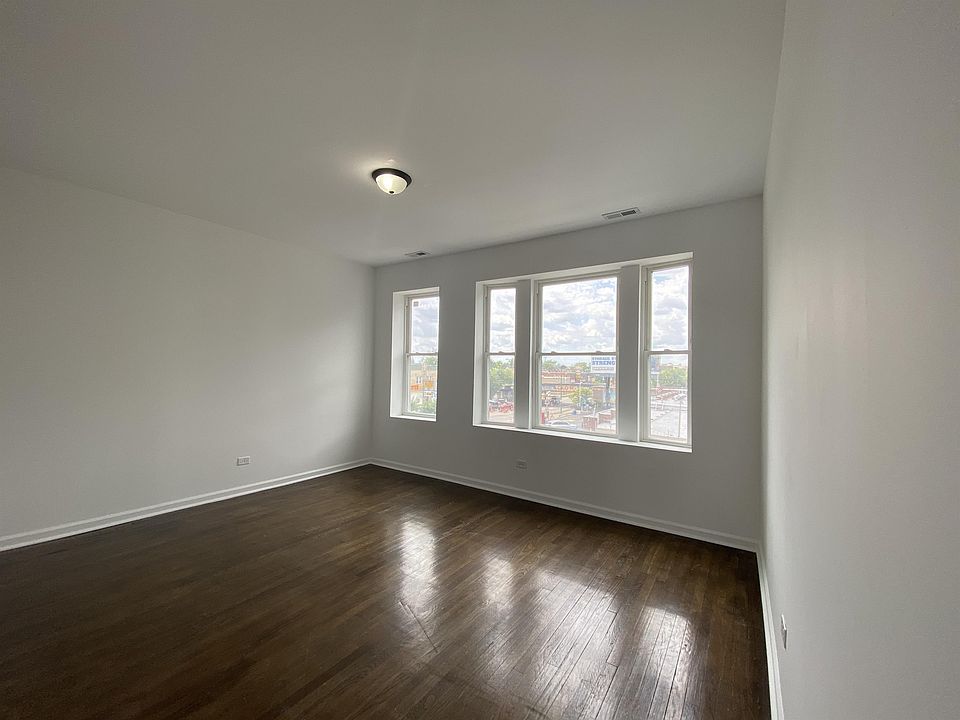 1st image of 1609 S Lawndale Ave #3S