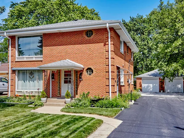 4230 S 68th St, Milwaukee, WI 53220