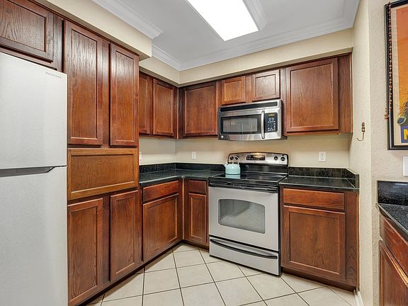 4th image of 2801 Chancellorsville Dr APT 822