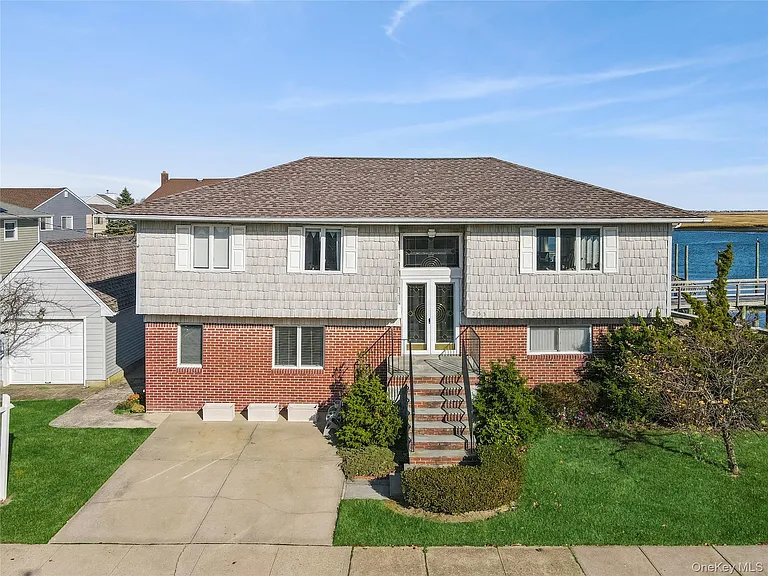 255 Delaware Ave — Photo 15