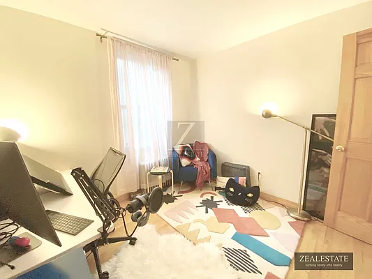 Rented by ZealEstate Group Inc | media 20