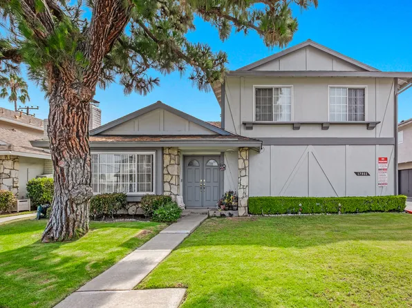 17902 Baron Cir, Huntington Beach, CA