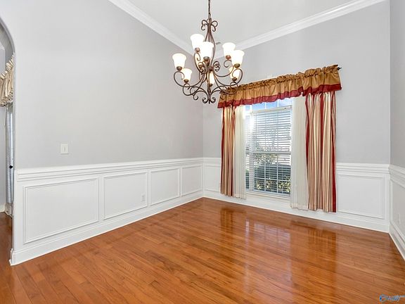 5th image of 120 Burwell Ridge Trl