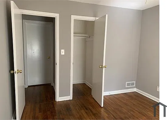 2 bed, 1064 sqft, $2,100 — Photo 4
