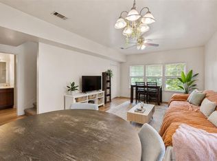 2115 E 18th St APT A, Austin, TX 78702