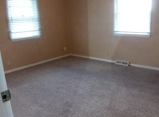4509 65th St, Urbandale, IA 50322