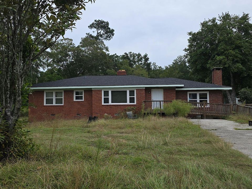1st image of 215 George Ave