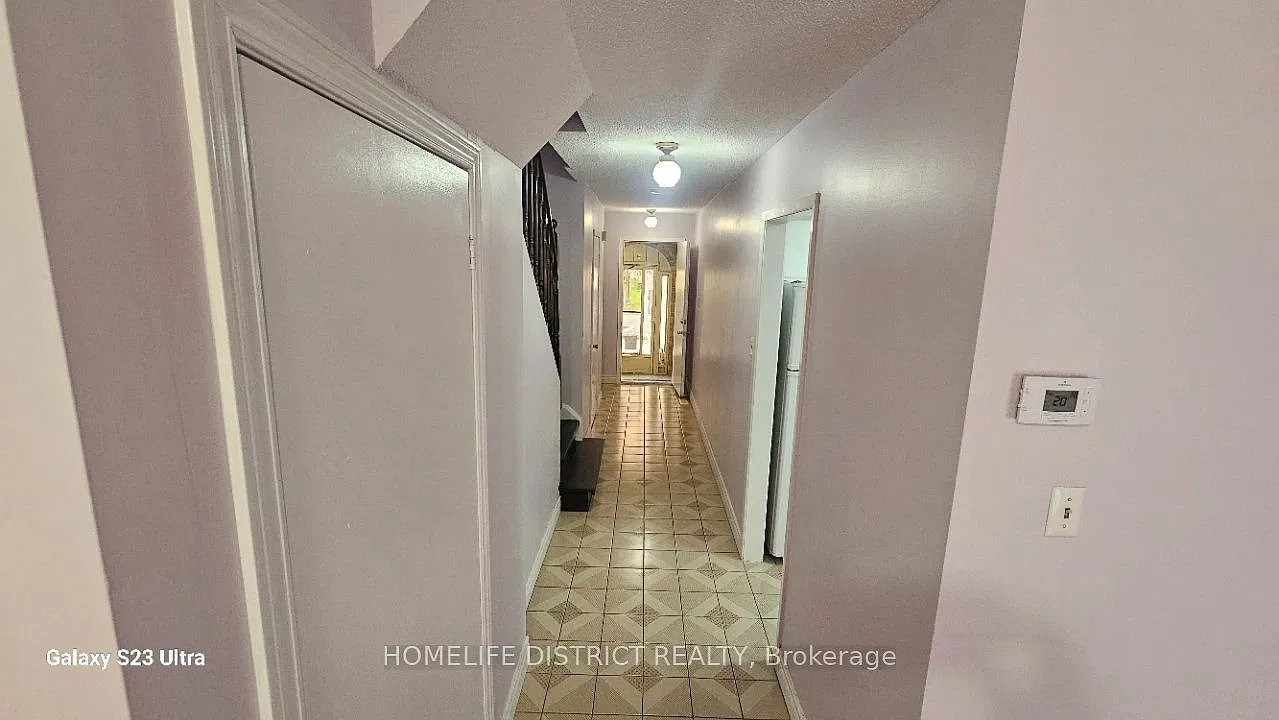 3 bed, $2,750 — Photo 2