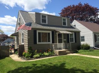 3423 N 88th St, Milwaukee, WI 53222