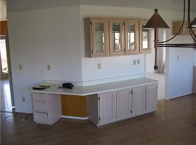3rd image of 6924 Norton Dr