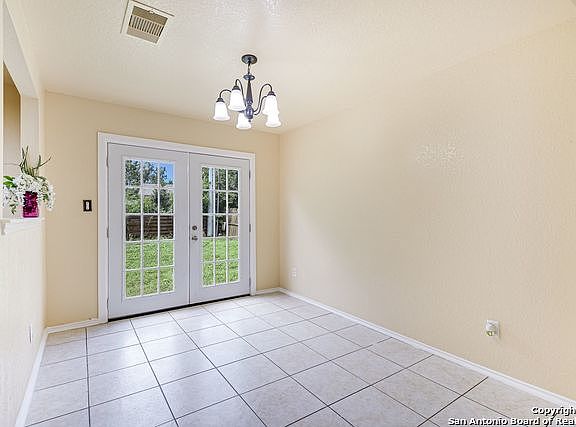 5th image of 9826 Menard Cir