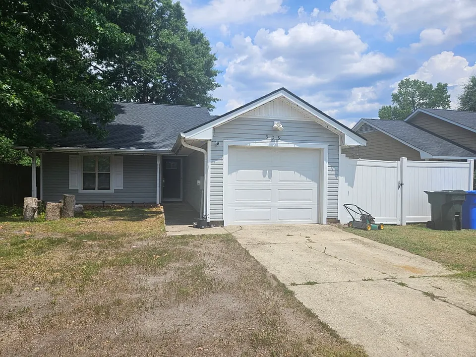 509 Auburndale Ln